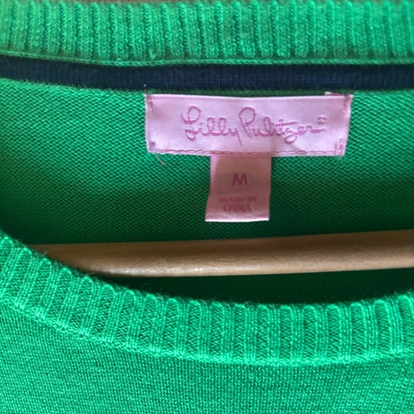 Lilly Pulitzer “Off Duty” Sweater (Size M) - Picture 3 of 4